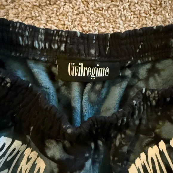 Civil Regime Shorts - Picture 3 of 3